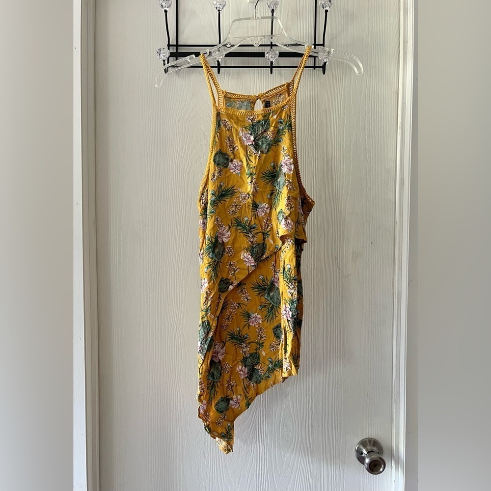 Doe & Rae Yellow Floral Asymmetrical Tank Top